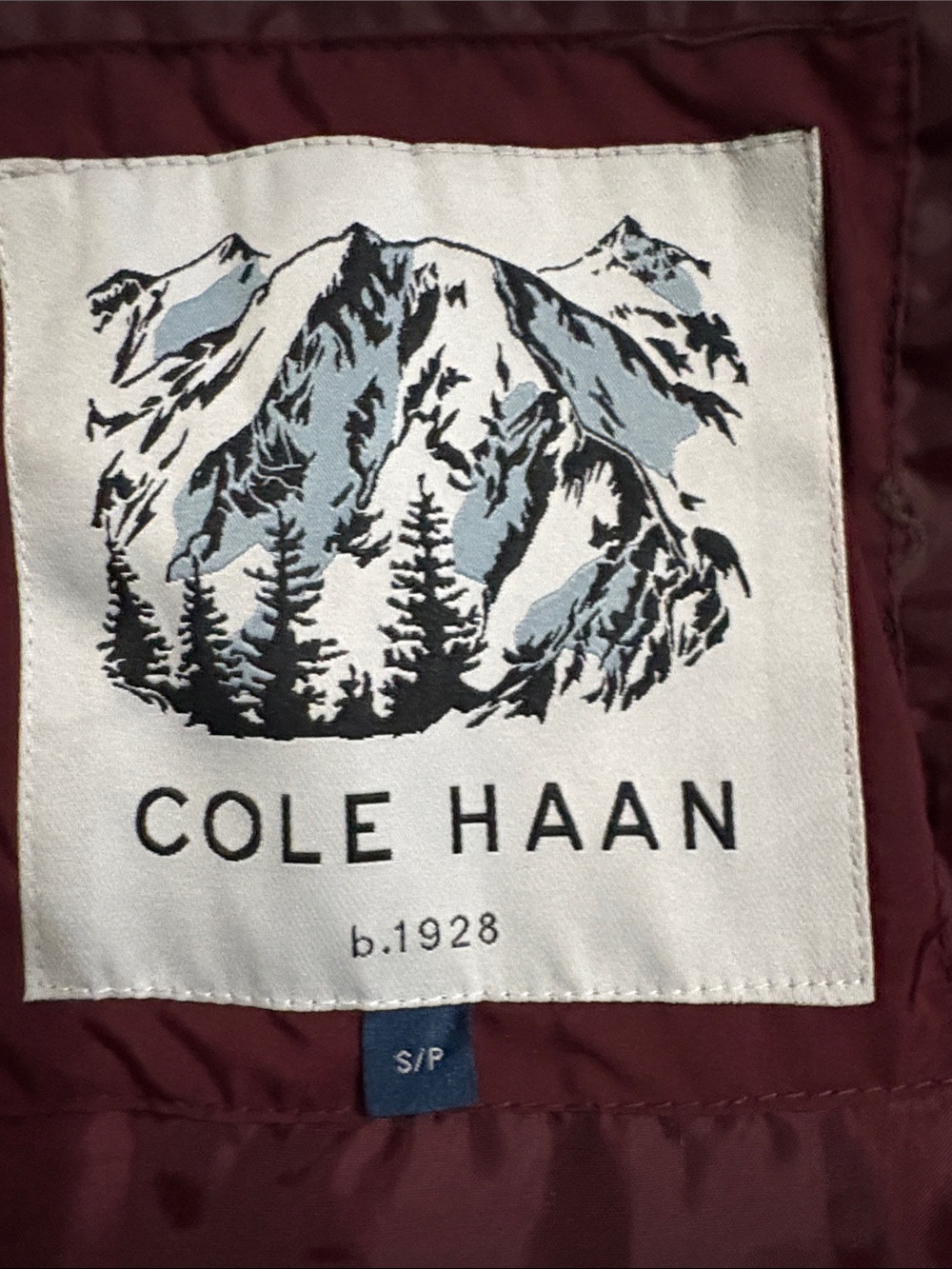 Cole Haan Quilted Puffer Vest - Burgundy women’s Small - Picture 7 of 12